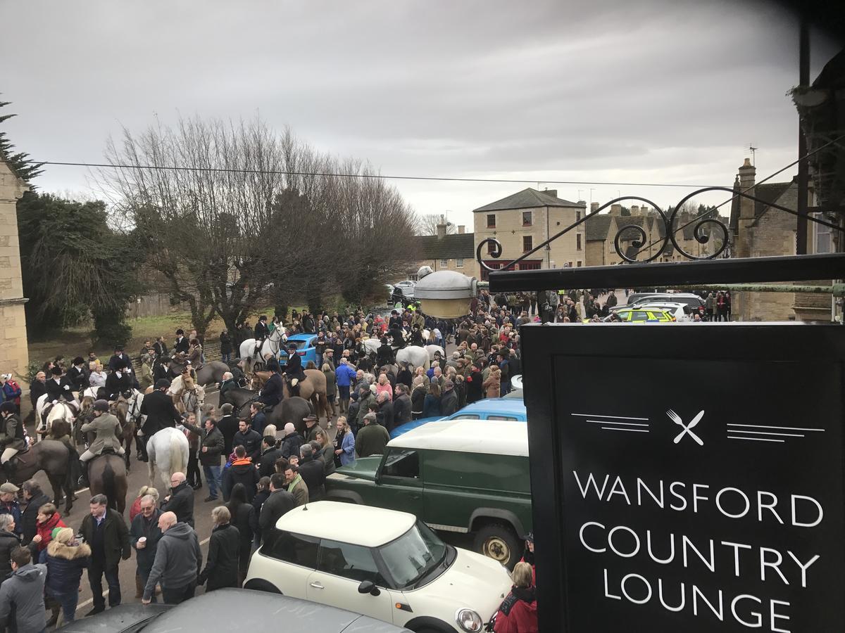 Wansford Country Lounge B&B Exteriör bild